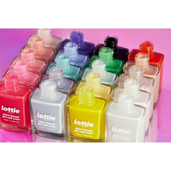Lottie London Plant based Gel Nail color, All Free, edgy matte black, Finesse, 0 - Picture 2 of 4